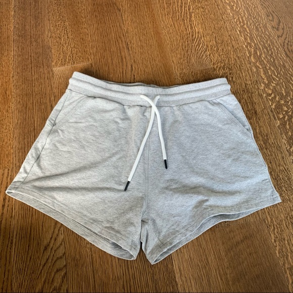 Women’s comfy shorts - Picture 1 of 1